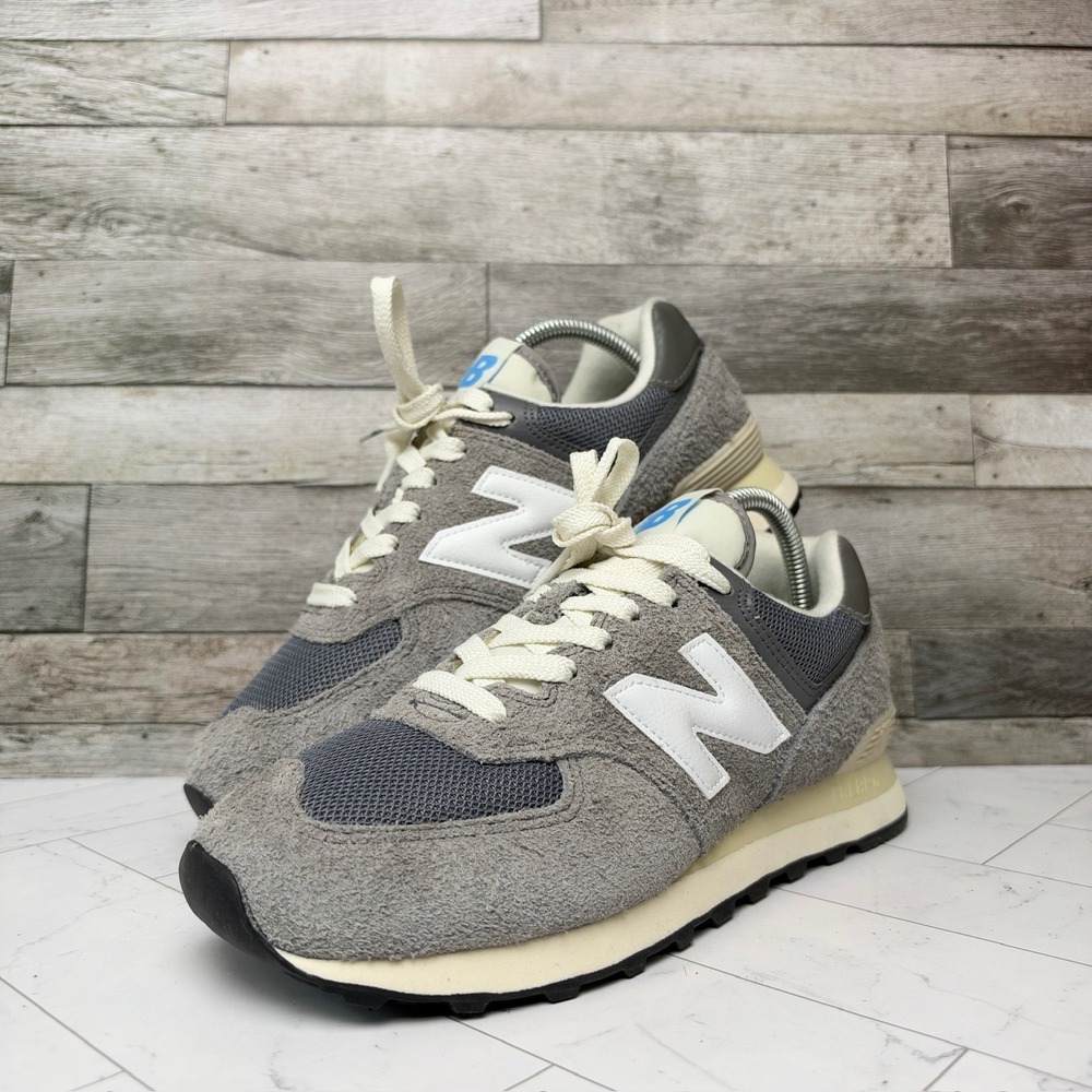 New Balance - Men's Size 8 - Classic 574 Grey/White U574WR2
